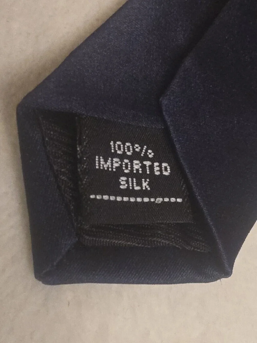 Arrow Imported Silk Men's Navy and Gray Satin Stripe Tie 3.5 Inches Wide NWOT